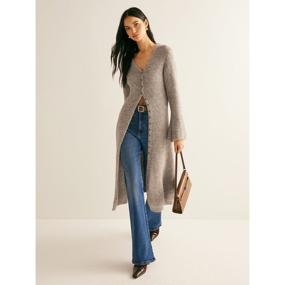 Commense Sweaters - Commense Stacking V-Neck Split Breasted Sweater Dress
Light Brown Size M